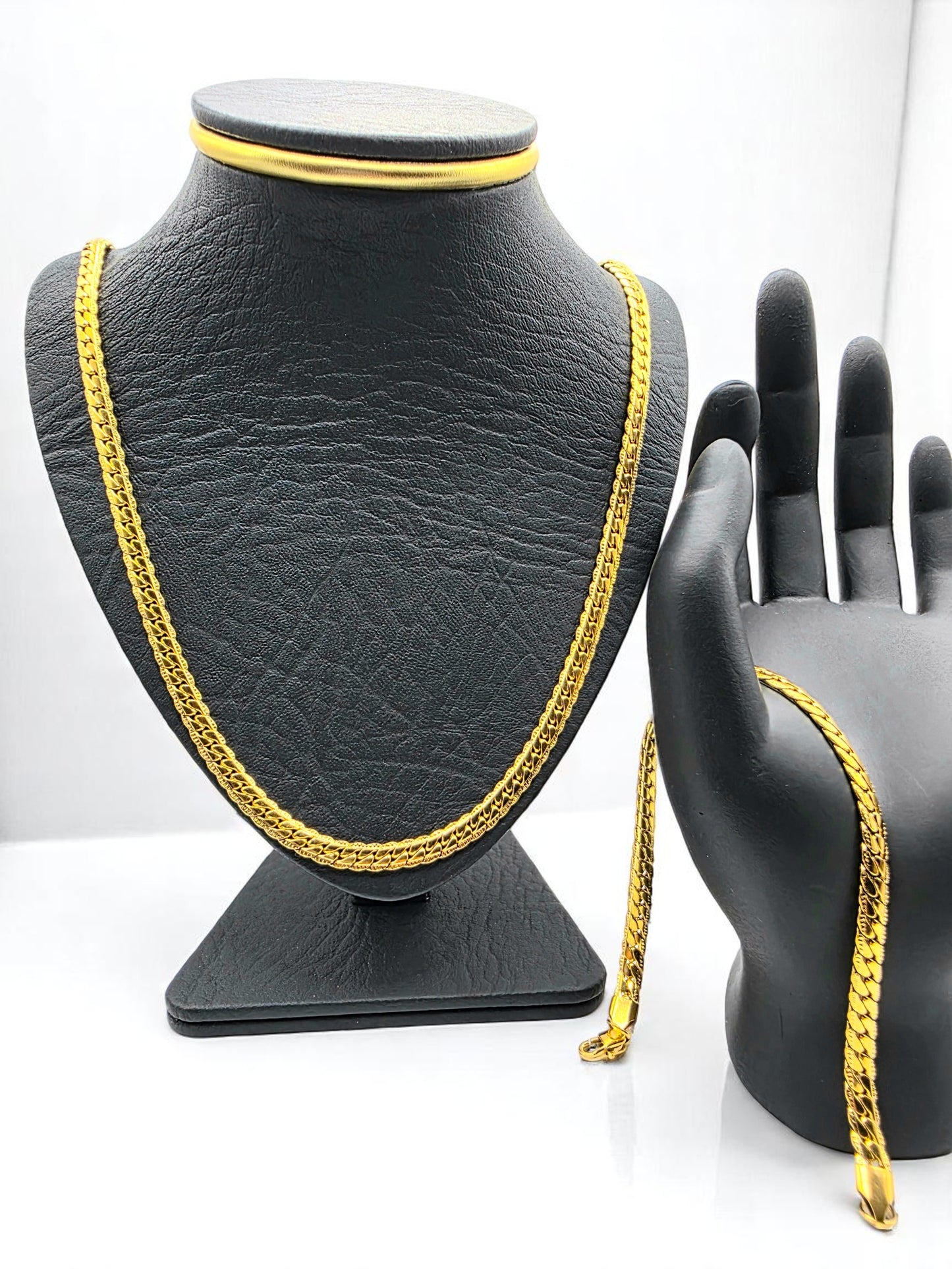 Combo Grabada 6 mm Oro Laminado 18K | Cadena 65 cm + Pulsera 20cm
