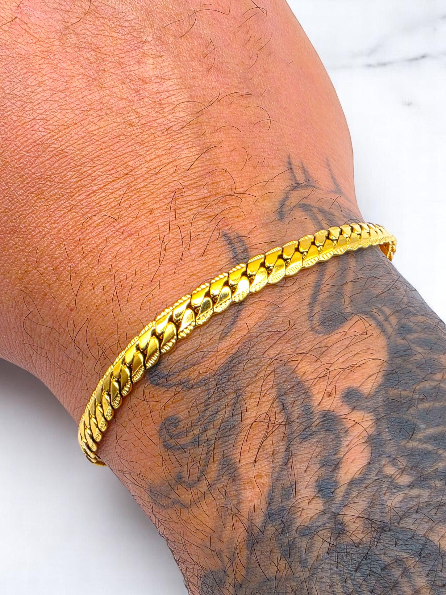 Combo Grabada 6 mm Oro Laminado 18K | Cadena 65 cm + Pulsera 20cm