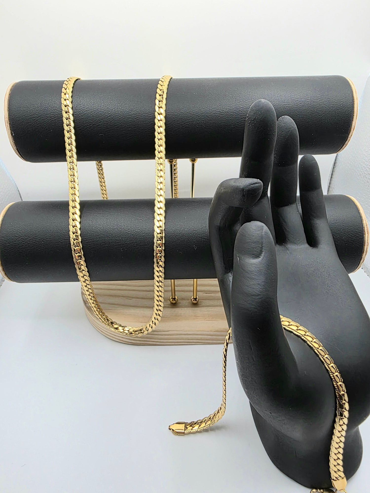 Combos Exclusivos: Cadena + Pulsera 18K