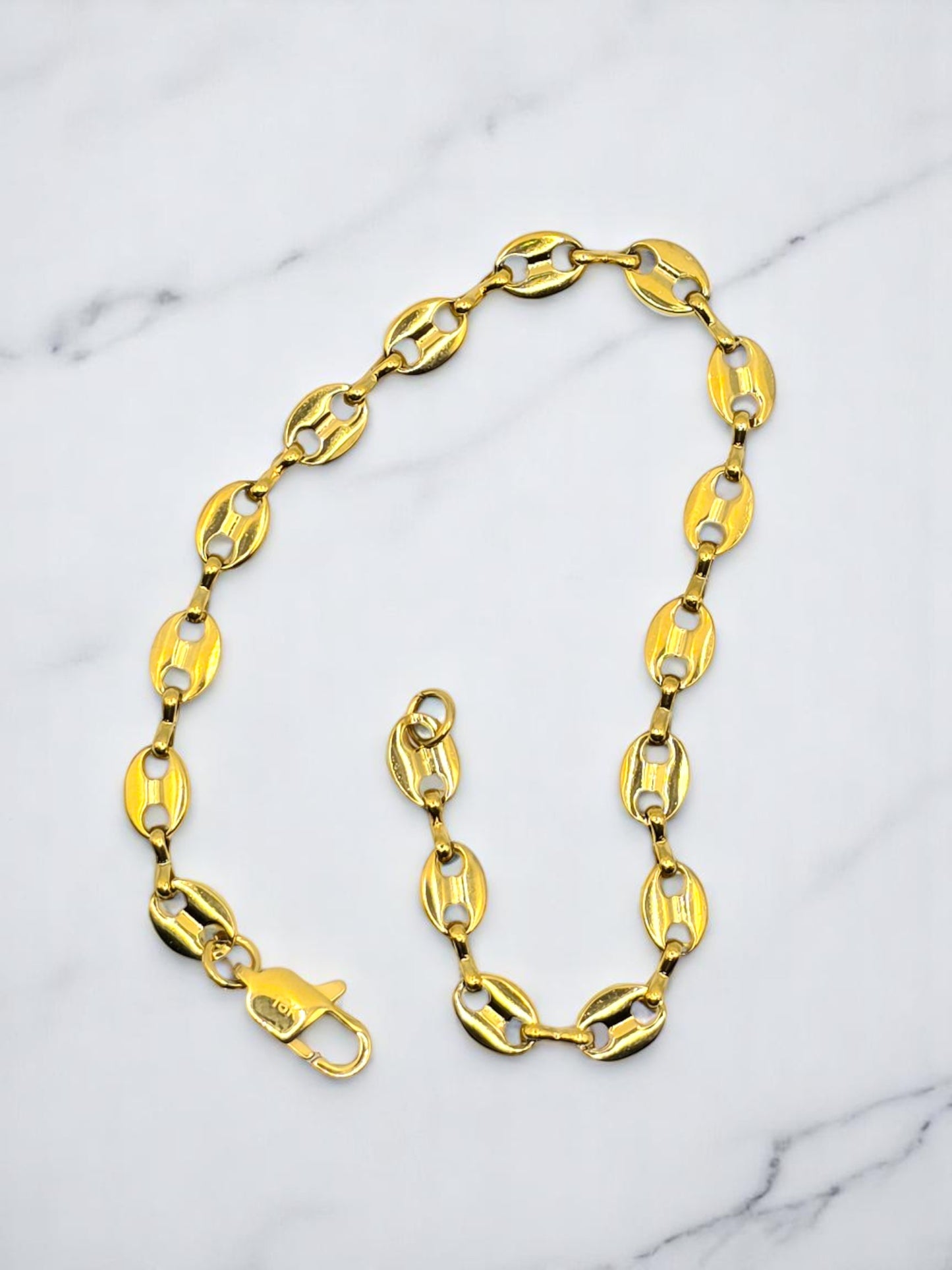Pulsera Gucci 5.5mm | 20 cm | Oro Laminado 18K | Grano de Café
